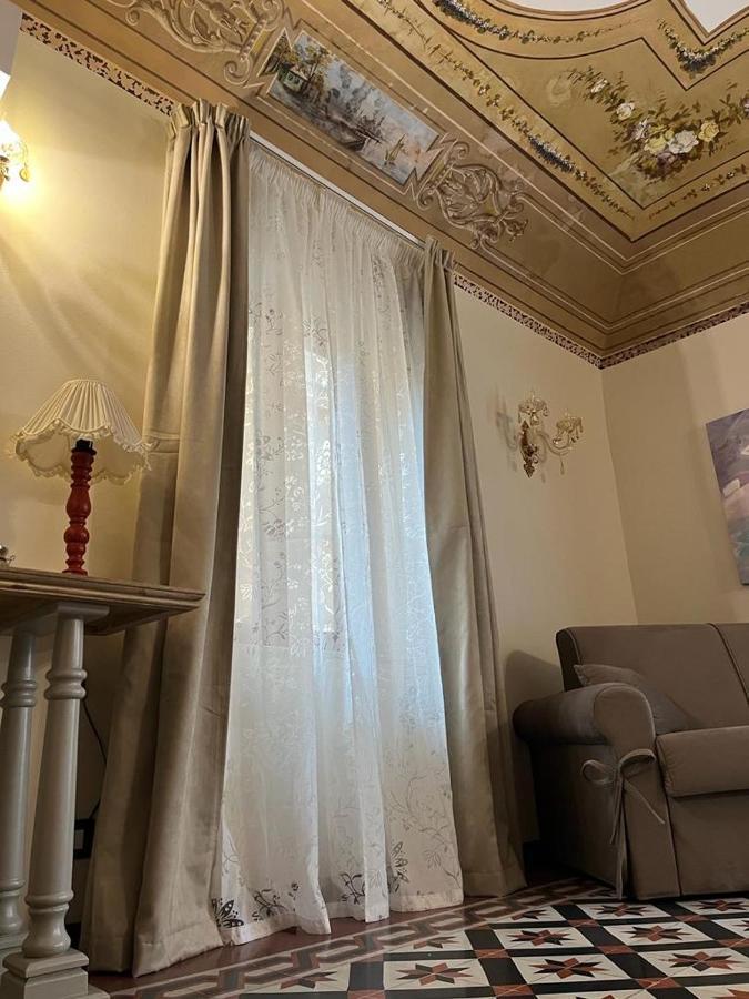 Apartamento La Piazza E Mia Cefalú Exterior foto